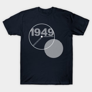 1949 The birth of 45rpm T-Shirt